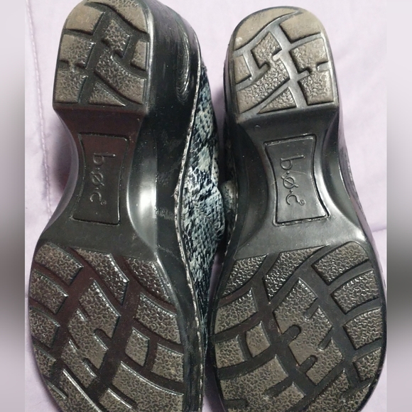 B.O.C. Born Concept snakeskin print clogs - Picture 2 of 6
